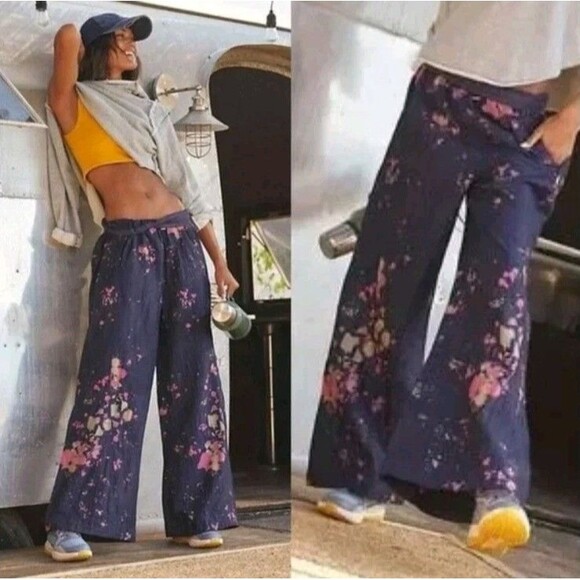 Free People Movement Day Trippin Blue Splatter Wide Leg Pants Cotton Medium M - Picture 1 of 8